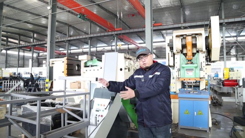 3499CC拉斯维加斯机械剖析别墅龙骨机设备：解锁别墅龙骨从构造到安装全解析